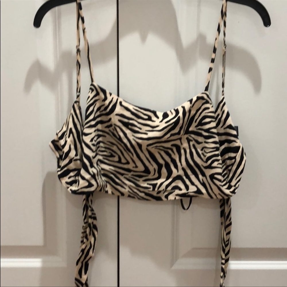 zebra crop tie back
